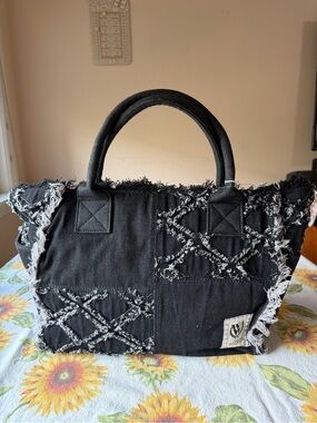 🖤👜🖤 WILDFOX BLACK  DENIM TOTE BAG 🖤👜🖤 NWT 🖤👜🖤